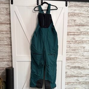 TREW Primo Chariot Women’s ski/snowboard bibs